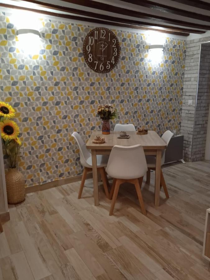 Apartamento Turistico El Empedrado De M&G Colmenar de Oreja Exterior foto