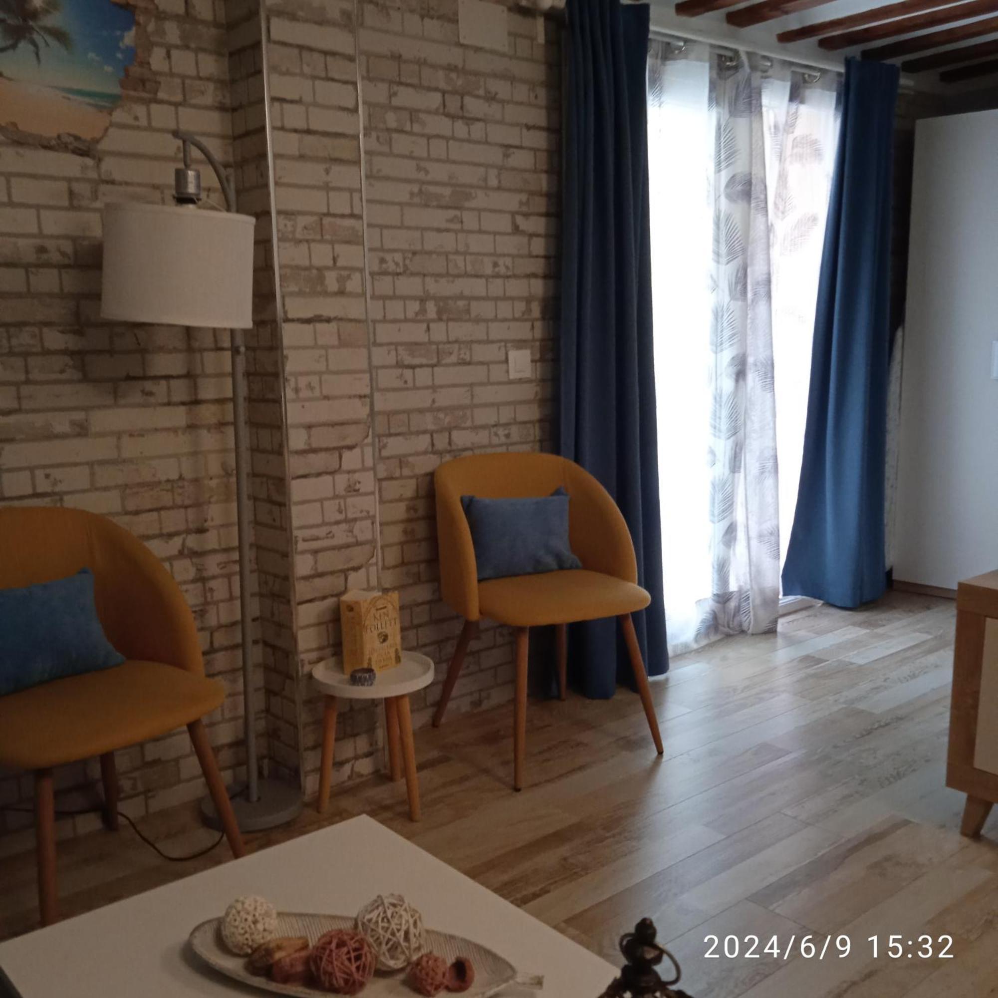 Apartamento Turistico El Empedrado De M&G Colmenar de Oreja Exterior foto
